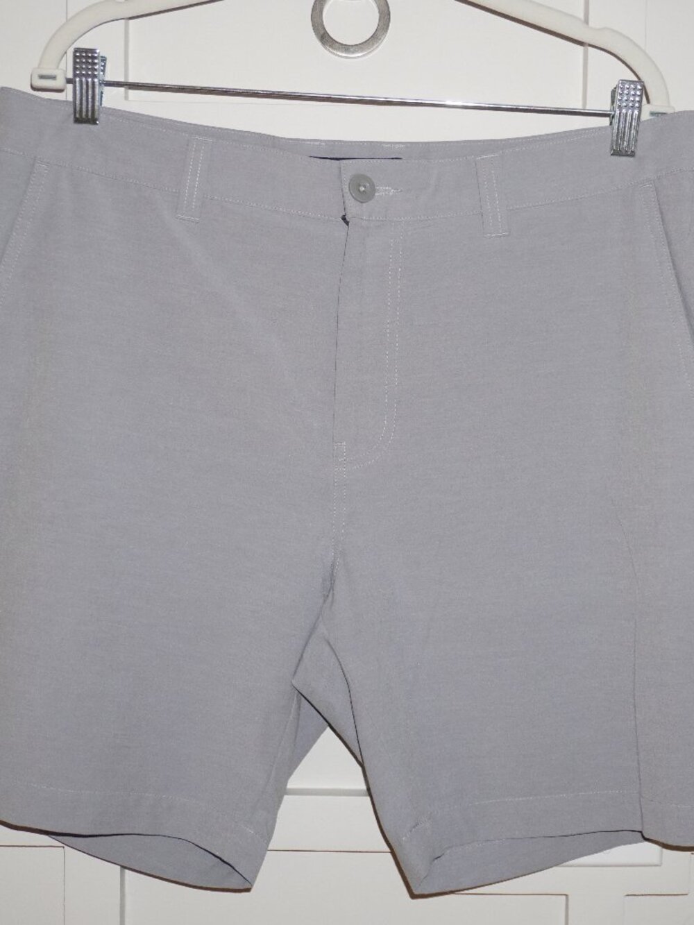 Travis Mathew Tech Chino Shorts Size 36